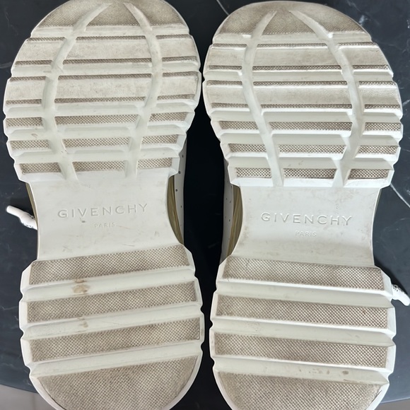 COPY - Givenchy Sectre Side-Zi Sneakers - Picture 12 of 14